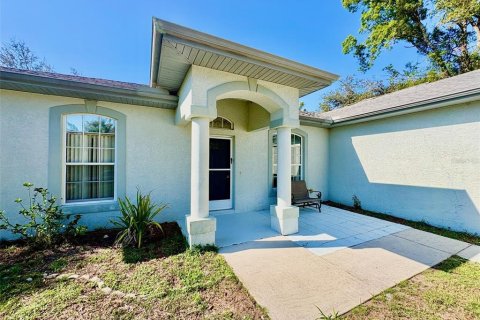 House in North Port, Florida 3 bedrooms, 140.65 sq.m. № 2363134