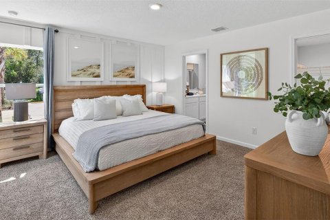 Casa en venta en Bunnell, Florida, 3 dormitorios, 153.75 m2 № 2092032 - foto 14