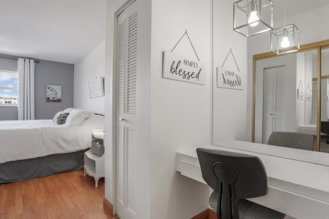 Condo in Lauderhill, Florida, 1 bedroom  № 2245672 - photo 17