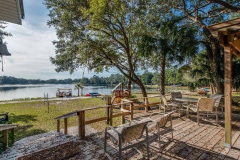 House in Silver Springs Shores, Florida 3 bedrooms, 174.66 sq.m. № 2396242 - photo 3
