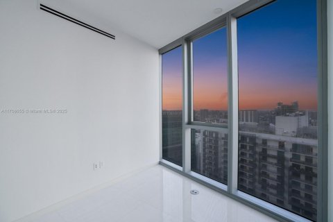 Condo in Miami, Florida, 3 bedrooms  № 1703930 - photo 7