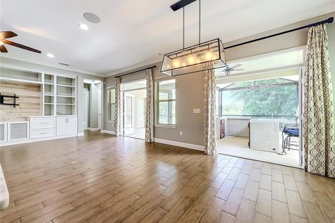 Casa en venta en Tampa, Florida, 4 dormitorios, 318 m2 № 2377910 - foto 20