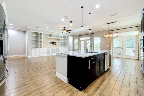 Casa en venta en Tampa, Florida, 4 dormitorios, 318 m2 № 2377910 - foto 19