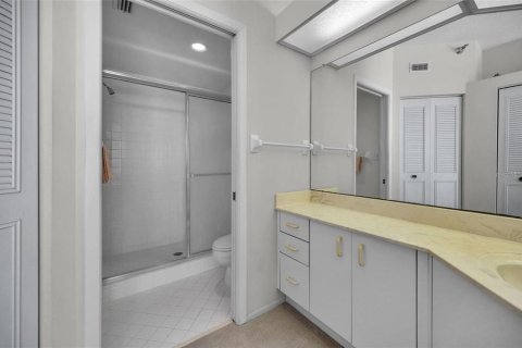 Condo in South Pasadena, Florida, 2 bedrooms  № 1657787 - photo 12