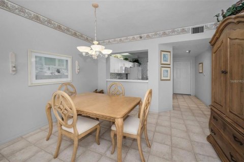 Condo in South Pasadena, Florida, 2 bedrooms  № 1657787 - photo 2