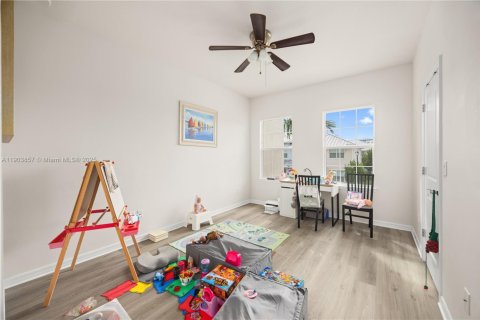 Townhouse in Hollywood, Florida 3 bedrooms, 164.34 sq.m. № 1956715 - photo 16