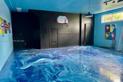 Villa ou maison à louer à Hollywood, Floride: 5 chambres, 293.2 m2 № 2045644 - photo 15