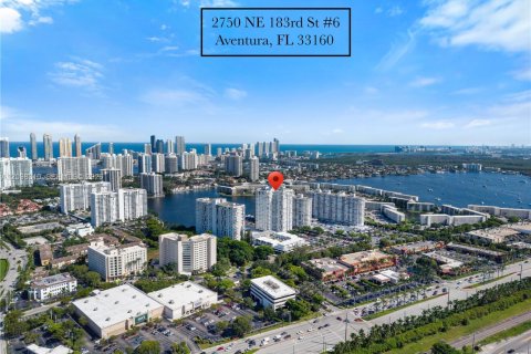 Condo in Aventura, Florida, 1 bedroom  № 2399959 - photo 2