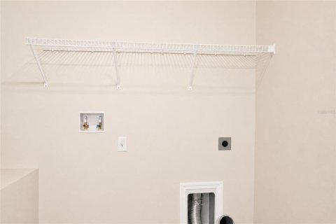 House in Ruskin, Florida 4 bedrooms, 244.8 sq.m. № 2266675 - photo 21