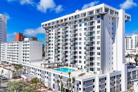 Condominio en Sarasota, Florida, 1 dormitorio  № 2143404