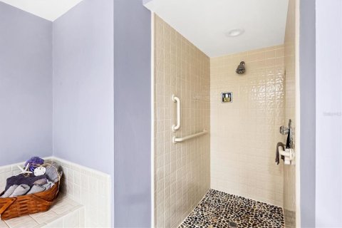 Condo in Sarasota, Florida, 2 bedrooms  № 1807188 - photo 25