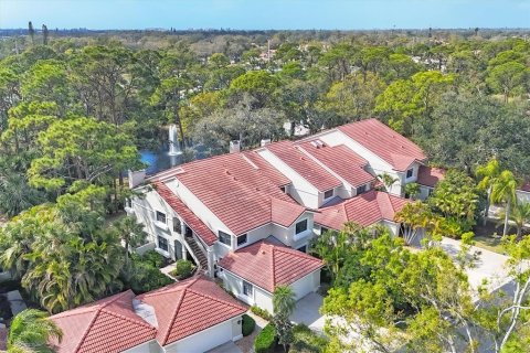Condo in Sarasota, Florida, 2 bedrooms  № 1807188 - photo 2