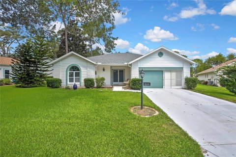 House in Spring Hill, Florida 2 bedrooms, 158.12 sq.m. № 2280453