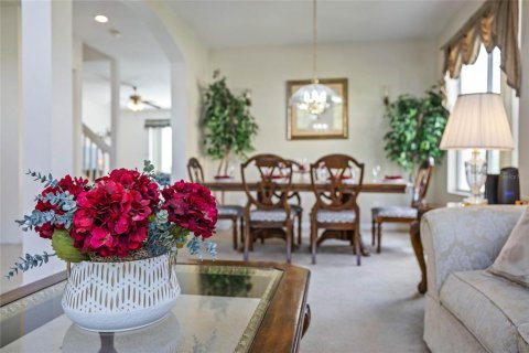 House in Davenport, Florida 5 bedrooms, 258.83 sq.m. № 1617930 - photo 13