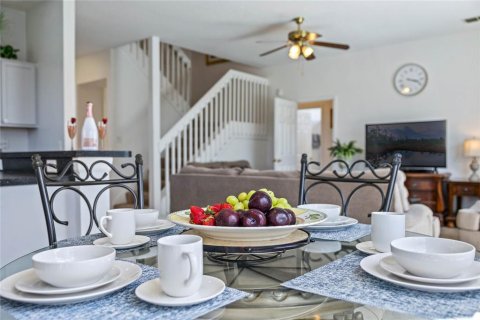 House in Davenport, Florida 5 bedrooms, 258.83 sq.m. № 1617930 - photo 22