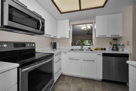 Copropriété à vendre à Clearwater, Floride: 2 chambres, 113.9 m2 № 2209010 - photo 4