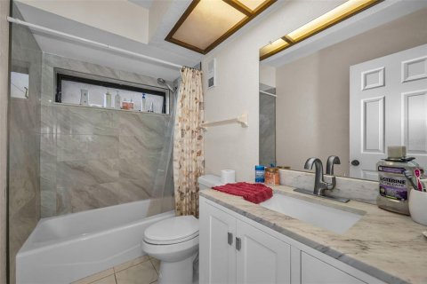 Copropriété à vendre à Clearwater, Floride: 2 chambres, 113.9 m2 № 2209010 - photo 18