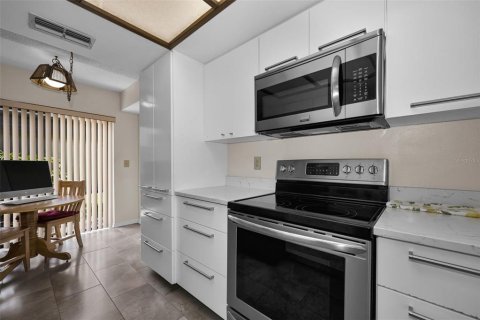 Copropriété à vendre à Clearwater, Floride: 2 chambres, 113.9 m2 № 2209010 - photo 5