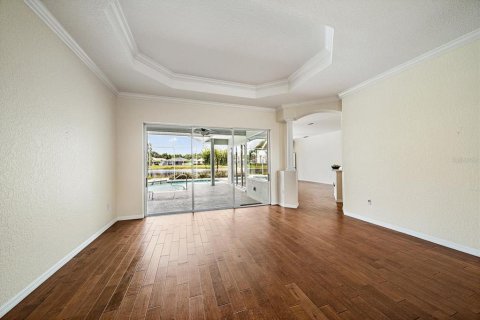 Купить виллу или дом в Лейквуд Ранч, Флорида 8 комнат, 234.02м2, № 2152248 - фото 12