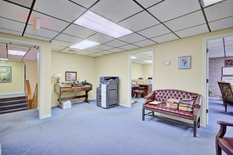 Commercial property in Lakeland, Florida 483.46 sq.m. № 2123102 - photo 26