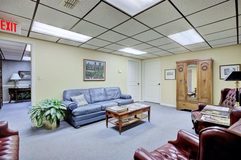 Commercial property in Lakeland, Florida 483.46 sq.m. № 2123102 - photo 19