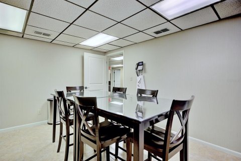 Commercial property in Lakeland, Florida 483.46 sq.m. № 2123102 - photo 23