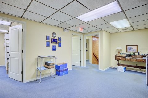 Commercial property in Lakeland, Florida 483.46 sq.m. № 2123102 - photo 27