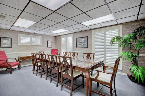 Commercial property in Lakeland, Florida 483.46 sq.m. № 2123102 - photo 12