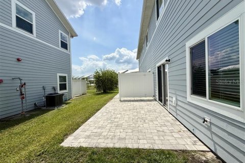 House in Winter Haven, Florida 2 bedrooms, 132.39 sq.m. № 2231286 - photo 20