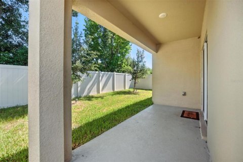 House in DeLand, Florida 3 bedrooms, 154.78 sq.m. № 2216600 - photo 10