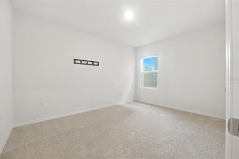 House in DeLand, Florida 3 bedrooms, 154.78 sq.m. № 2216600 - photo 22