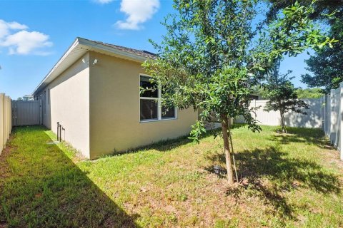 House in DeLand, Florida 3 bedrooms, 154.78 sq.m. № 2216600 - photo 7