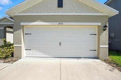 House in DeLand, Florida 3 bedrooms, 154.78 sq.m. № 2216600 - photo 3