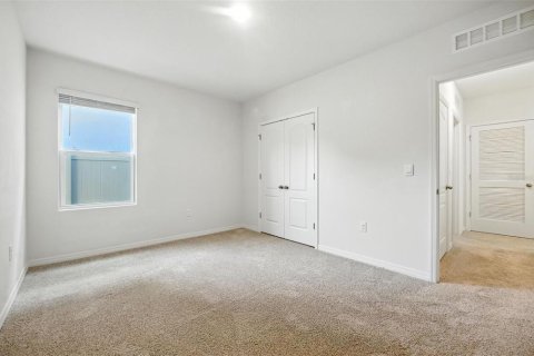 House in DeLand, Florida 3 bedrooms, 154.78 sq.m. № 2216600 - photo 21