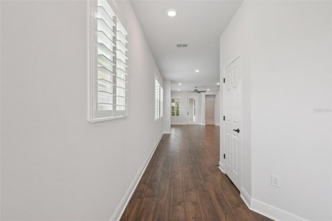 Casa en venta en Fish Hawk, Florida, 2 dormitorios, 149.76 m2 № 1886146 - foto 2