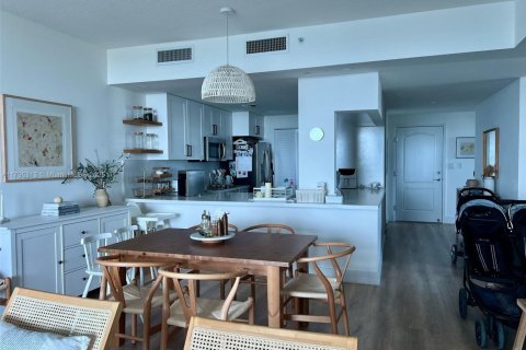 Купить кондоминиум в Майами, Флорида 3 спальни, 163.69м2, № 1959078 - фото 13