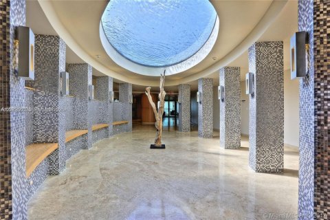 Condominio en venta en Miami, Florida, 1 dormitorio, 84.73 m2 № 2077757 - foto 29