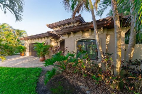 House in Indian Rocks Beach, Florida 3 bedrooms, 207.26 sq.m. № 1792933 - photo 2