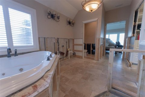 House in Indian Rocks Beach, Florida 3 bedrooms, 207.26 sq.m. № 1792933 - photo 21