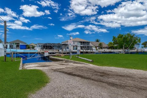 Land in Hudson, Florida № 2097908 - photo 17