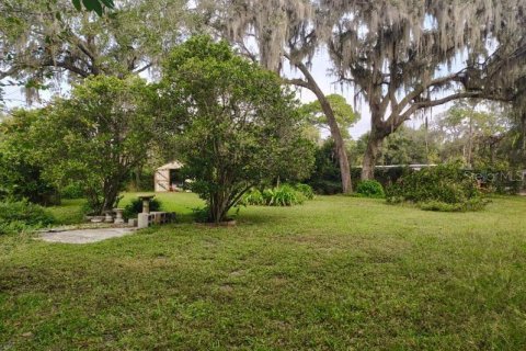 Villa ou maison à vendre à Umatilla, Floride: 2 chambres, 113.15 m2 № 2103420 - photo 20