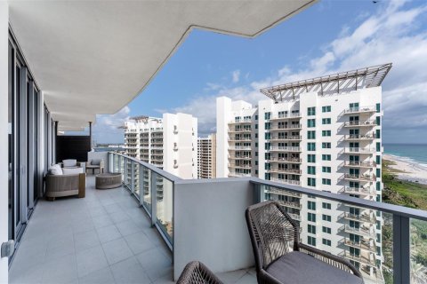 Copropriété à vendre à Riviera Beach, Floride: 2 chambres № 2158520 - photo 5