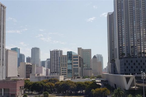 Copropriété à louer à Miami, Floride: 2 chambres, 84.91 m2 № 2076422 - photo 15
