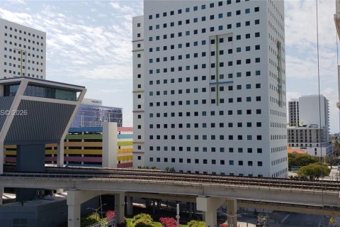 Copropriété à louer à Miami, Floride: 2 chambres, 84.91 m2 № 2076422 - photo 16