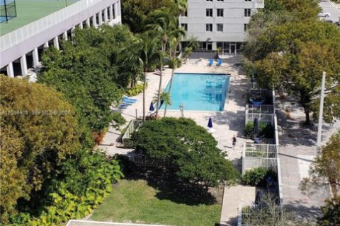 Copropriété à louer à Miami, Floride: 2 chambres, 84.91 m2 № 2076422 - photo 12