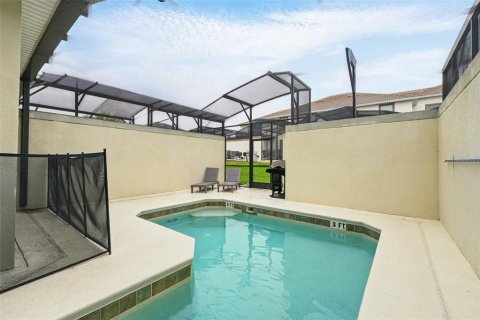 Townhouse in Davenport, Florida 4 bedrooms, 176.7 sq.m. № 1732981 - photo 30