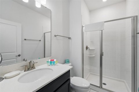 Townhouse in Davenport, Florida 4 bedrooms, 176.7 sq.m. № 1732981 - photo 22