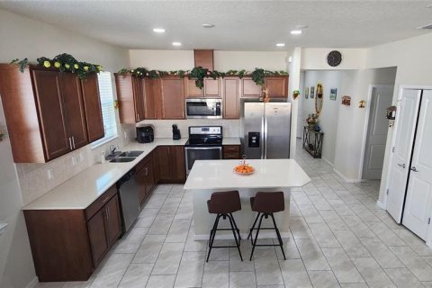 Duplex in TOHOQUA in Kissimmee, Florida 3 bedrooms, 146.69 sq.m. № 2213478 - photo 6