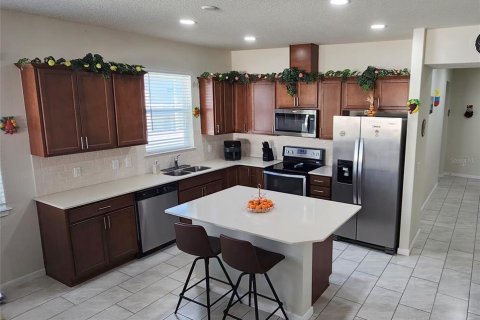 Duplex in TOHOQUA in Kissimmee, Florida 3 bedrooms, 146.69 sq.m. № 2213478 - photo 5