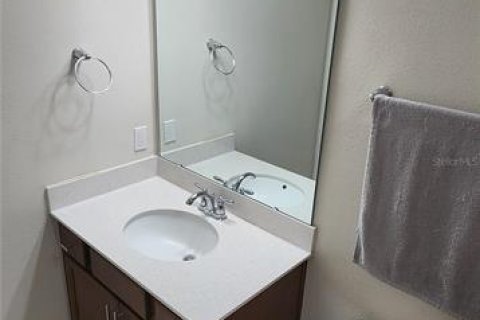 Duplex in TOHOQUA in Kissimmee, Florida 3 bedrooms, 146.69 sq.m. № 2213478 - photo 20